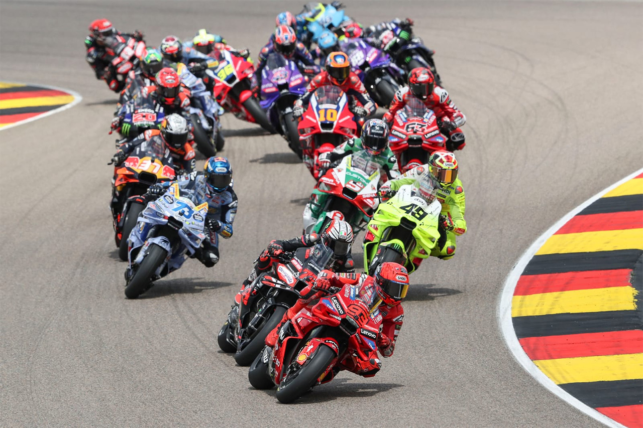 MotoGP：マルク・マルケスがドイツGPで圧勝 10台のみ完走の波乱