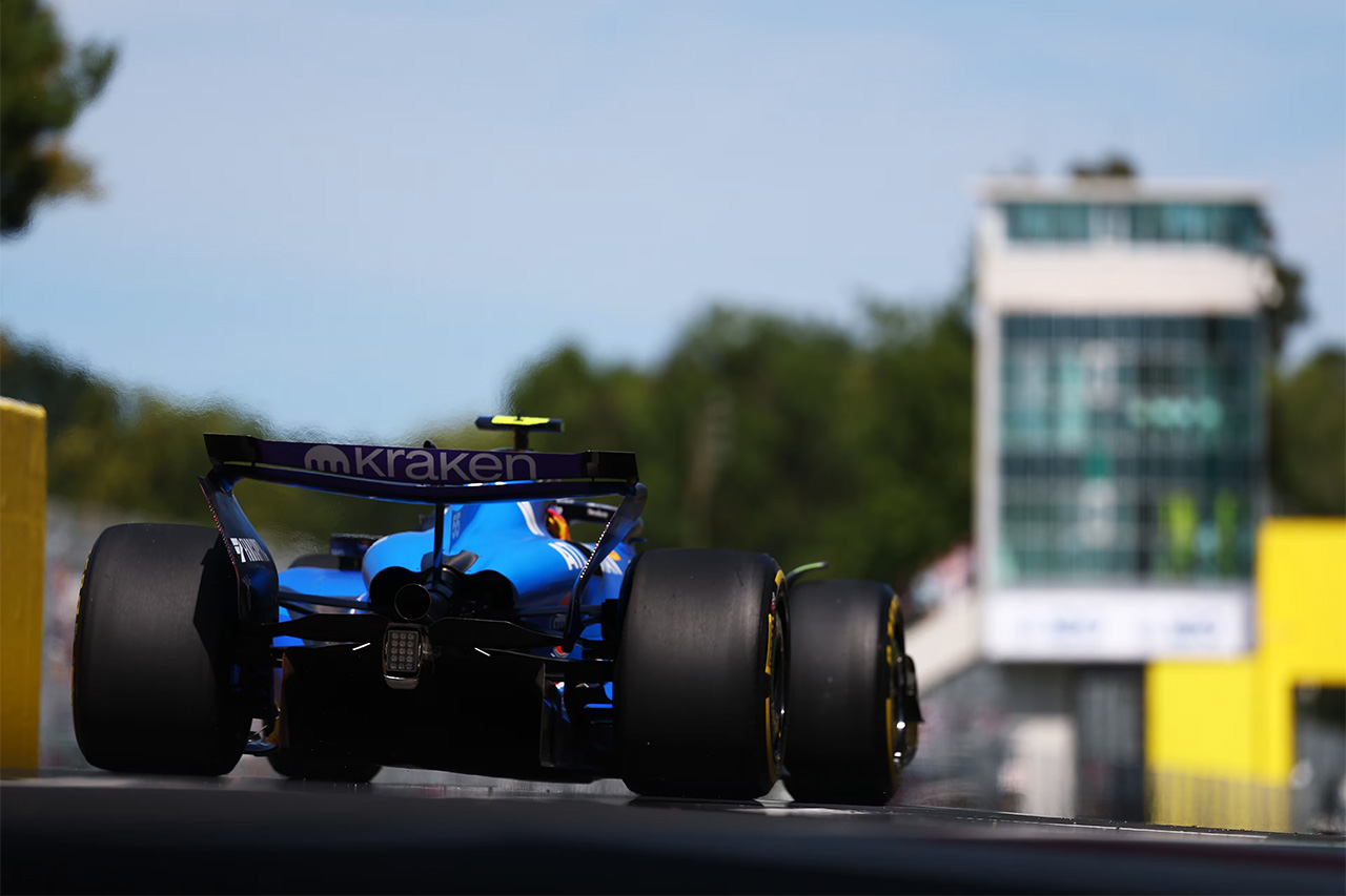 F1イタリアGP 予選Q2：角田裕毅は10番手でQ3進出 サインツが敗退