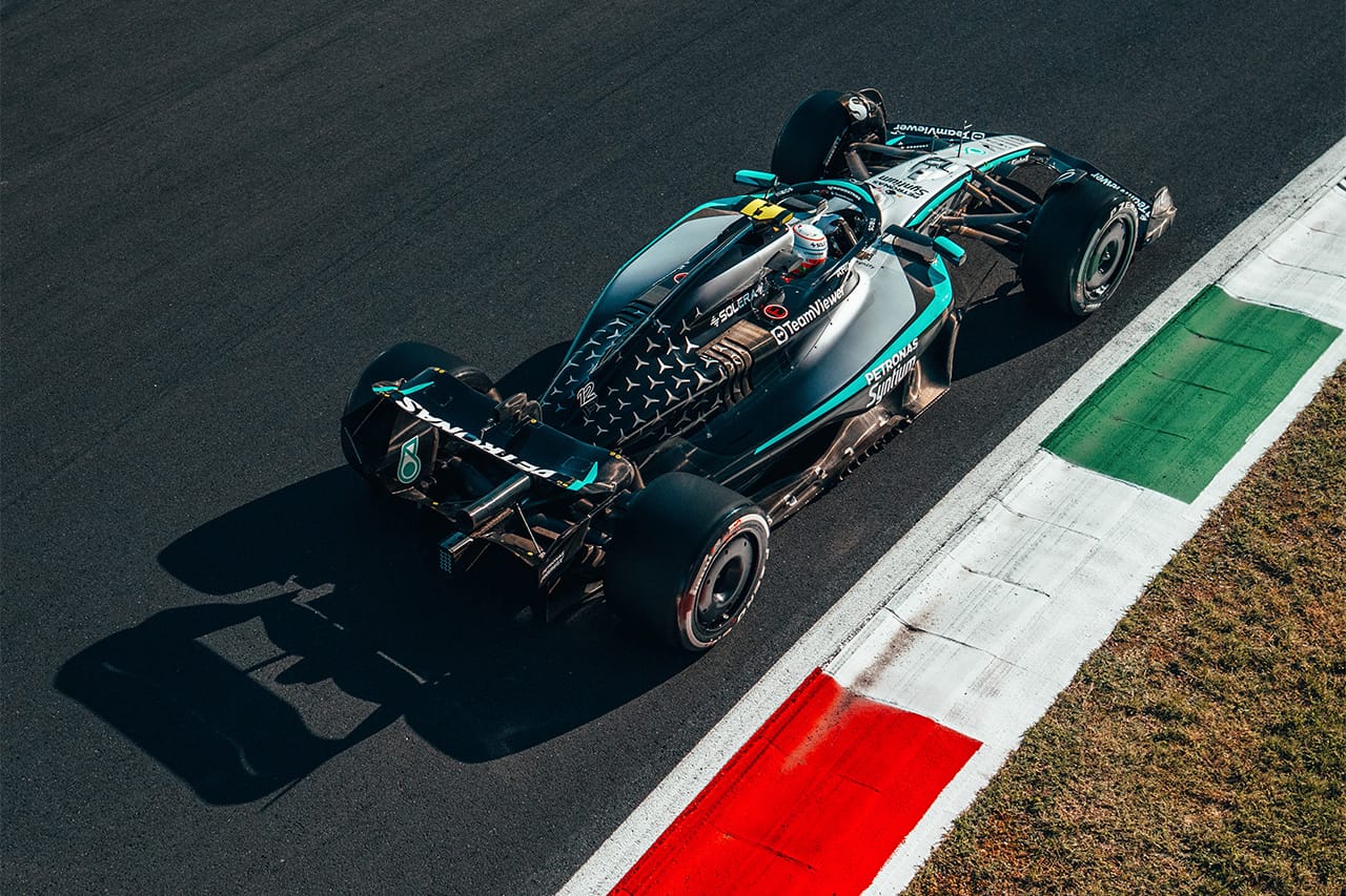 FIA トト・ヴォルフの“2026年F1マシン400km/h到達”発言を否定「軽い冗談」