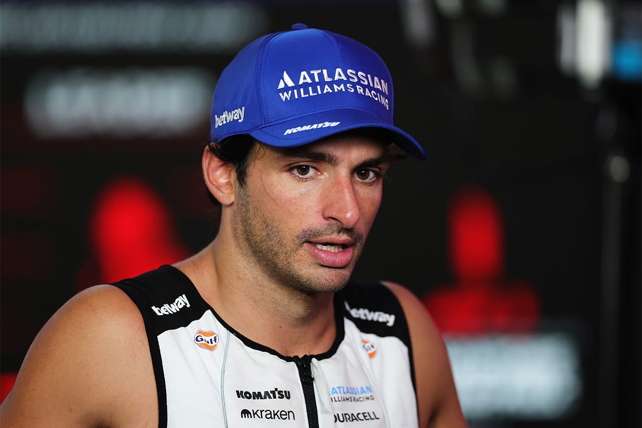 カルロス・サインツJr. F1中継を批判「セレブや恋人を映すのはやりすぎ」