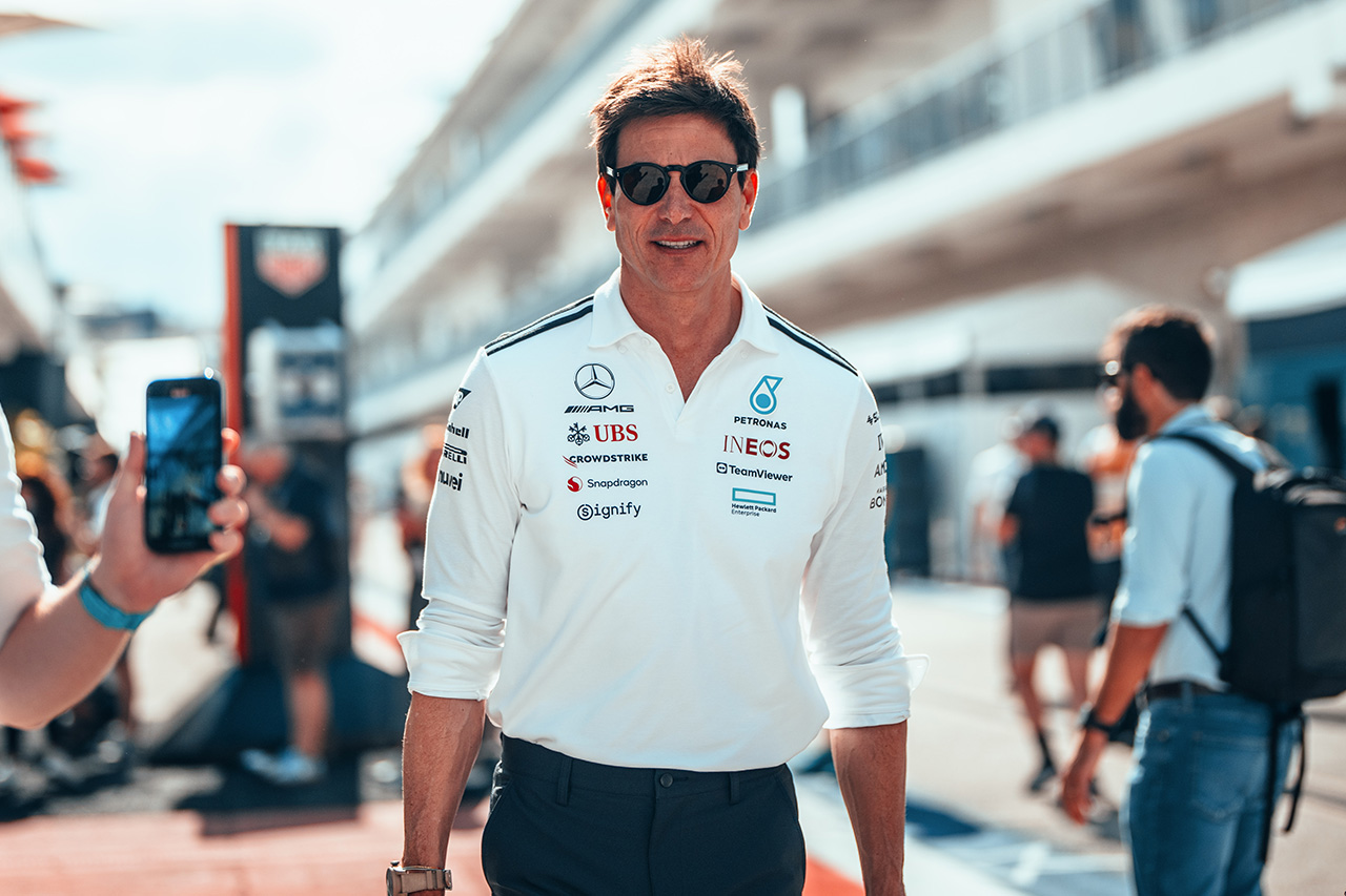 トト・ヴォルフ、メルセデスF1株式を一部売却へ チーム評価額は約9200億円