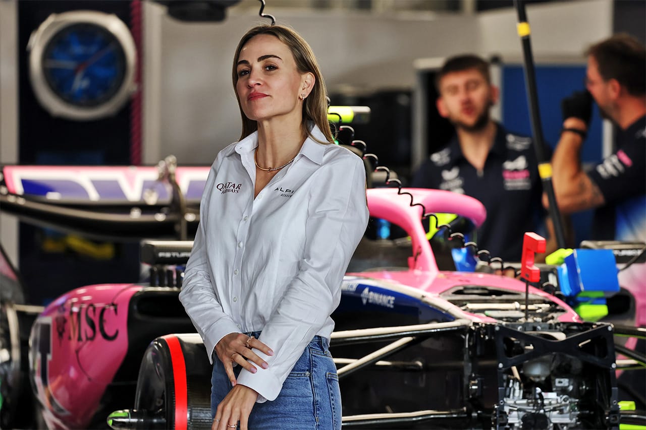 カルメン・ホルダ アルピーヌF1アカデミー責任者として“エンストン復帰”
