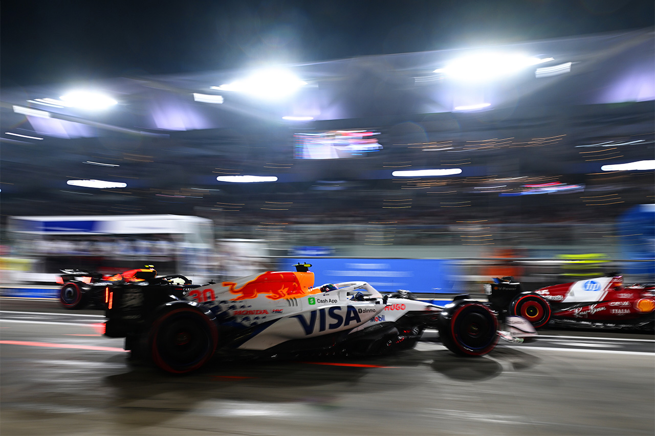 レーシングブルズF1 フェルスタッペン援護を否定「我々の戦いがある」