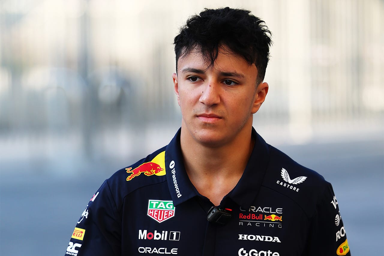 アイザック・ハジャー レッドブルF1昇格のメディア露出増加は「鬱陶しいだけ」