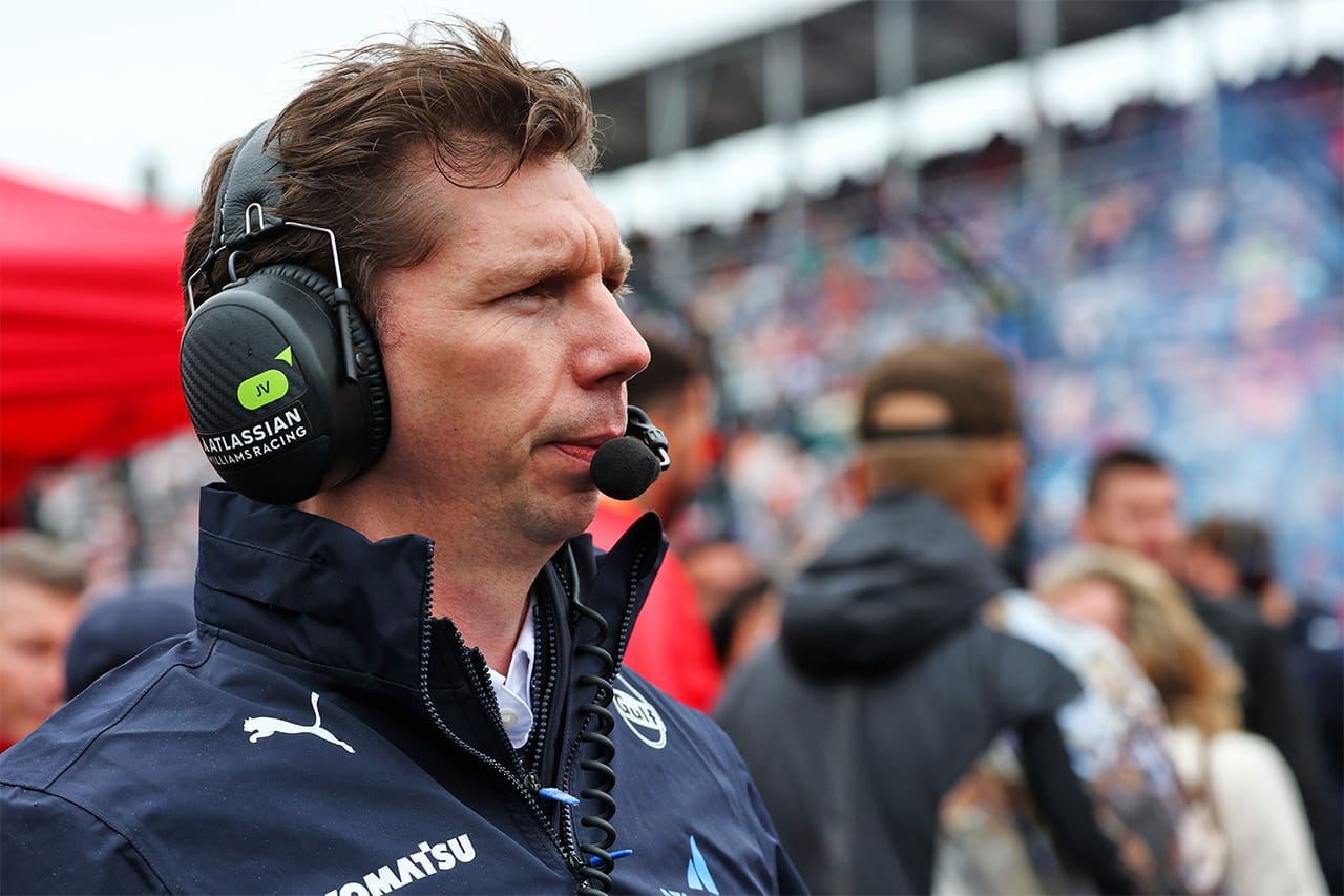 メルセデスの2026年F1エンジン最強説にボウルズが疑問「ライバルの策略」