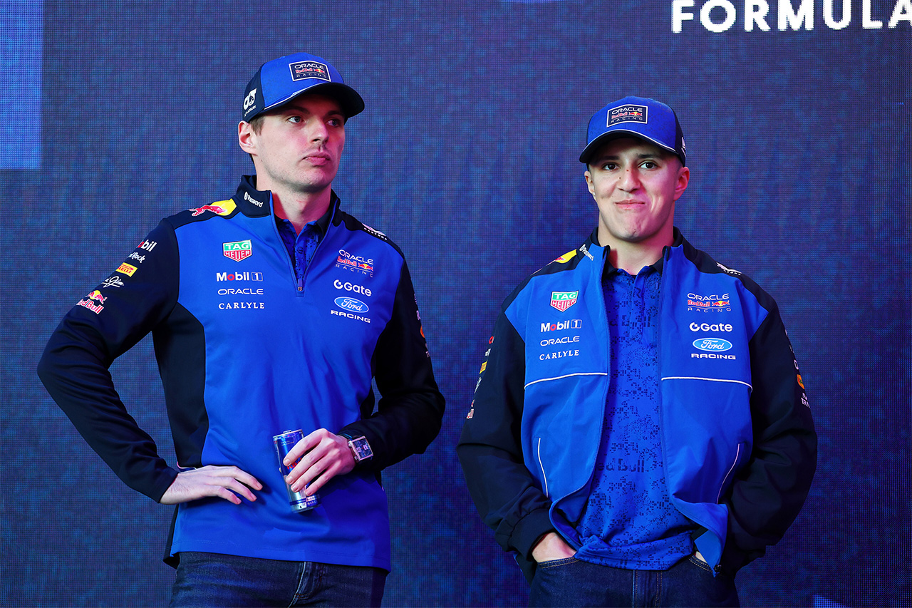 アイザック・ハジャー レッドブルF1の「セカンドシートの呪い」に言及