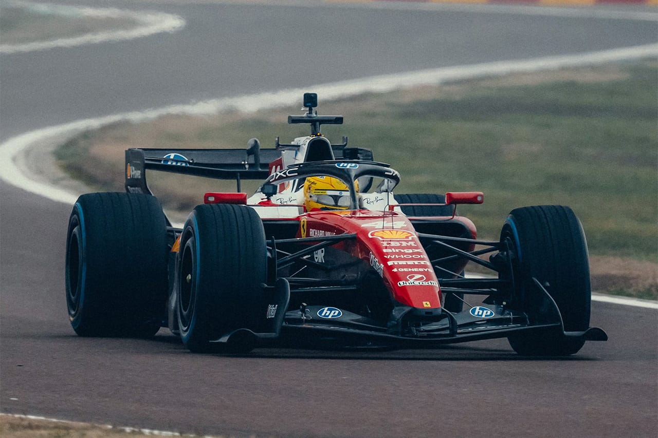 フェラーリF1、SF-26に空力新機軸 革新的フロアとフロントウイング