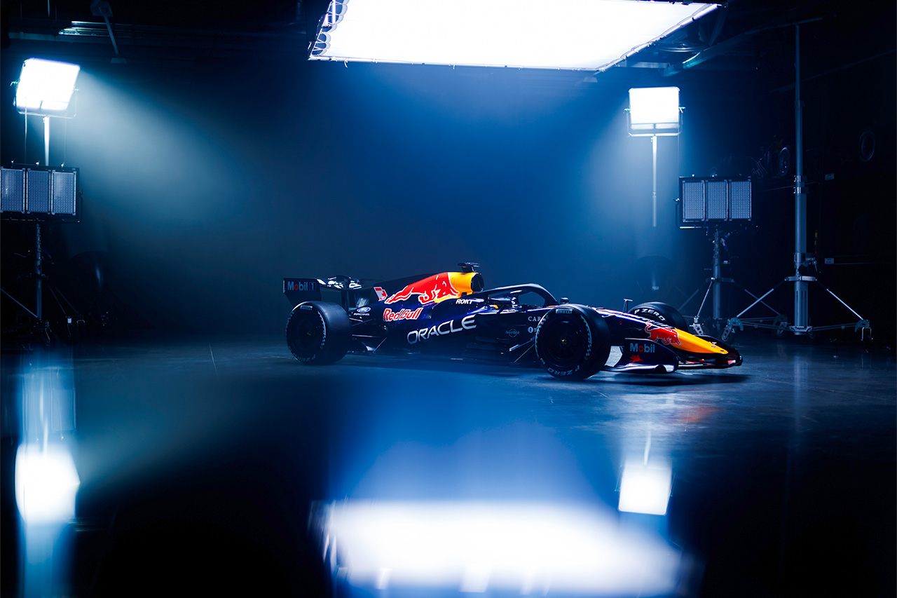 レッドブルF1、2026年F1マシン「RB22」の実車イメージを初公開