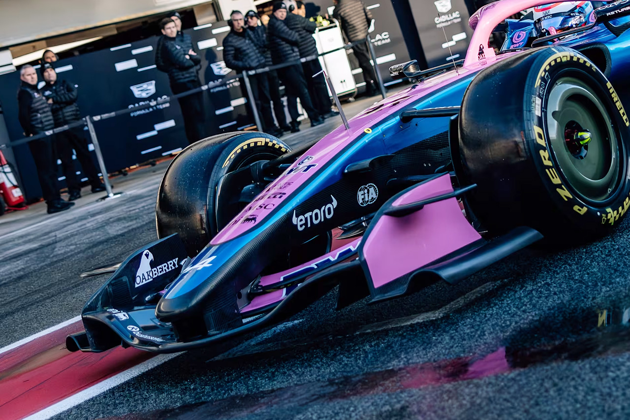 アルピーヌF1、A526でフロントウイング下面のフローディフレクターが復活