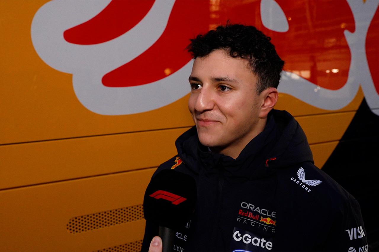 アイザック・ハジャー レッドブルF1 RB22に好感触「挙動が予測しやすい」