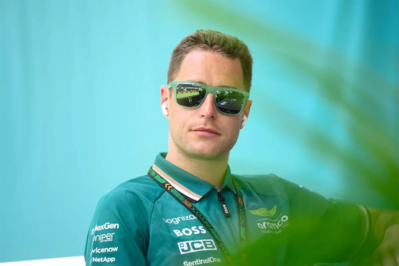 アストンマーティンF1、バンドーン&クロフィードとの契約を延長