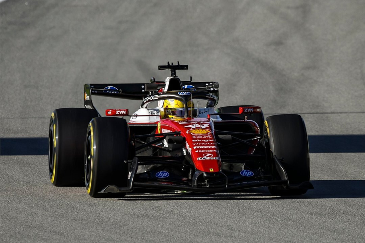 F1バルセロナテスト最終日:ハミルトン最速 アストンマーティンは低出力モード