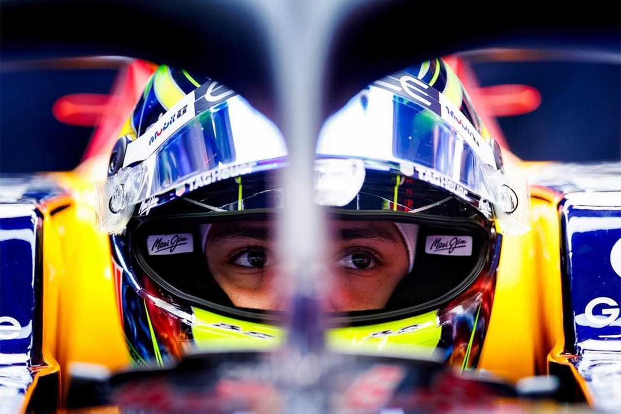 アイザック・ハジャー、レッドブルF1でのクラッシュは「理想的ではなかった」
