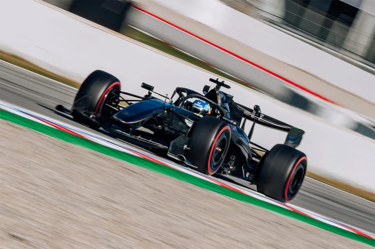 エイドリアン・ニューウェイのAMR26に衝撃 「非常に過激」とF1ライバル代表