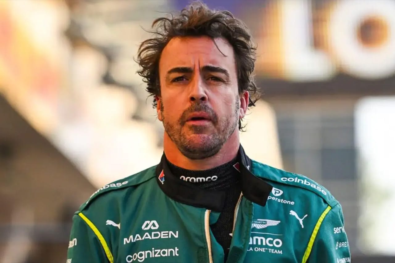 フェルナンド・アロンソ アストンマーティン・ホンダF1は「1か月遅れ」