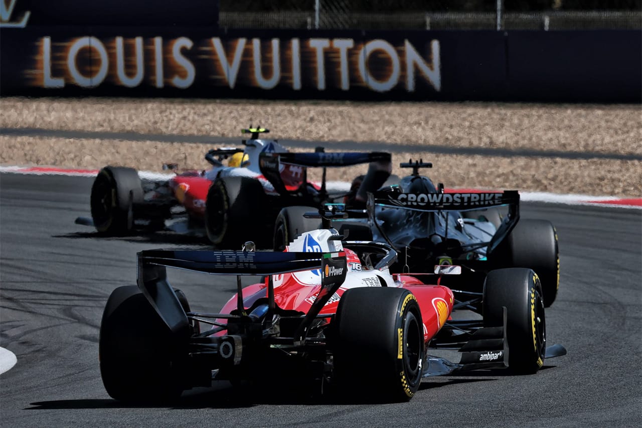 フェラーリF1 メルセデスはPU性能を隠している?開発ルール巡る駆け引き