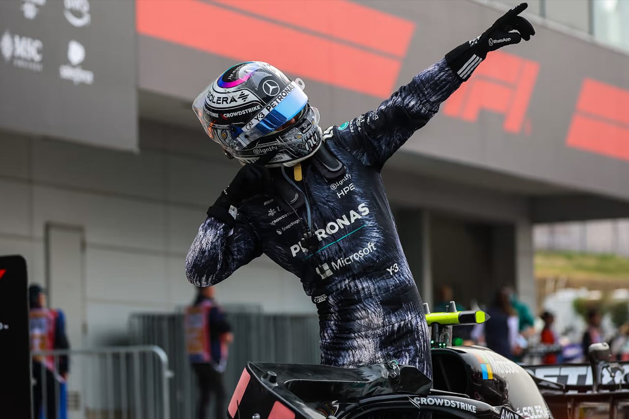 F1日本GP キミ・アントネッリ優勝 19歳で史上最年少選手権首位