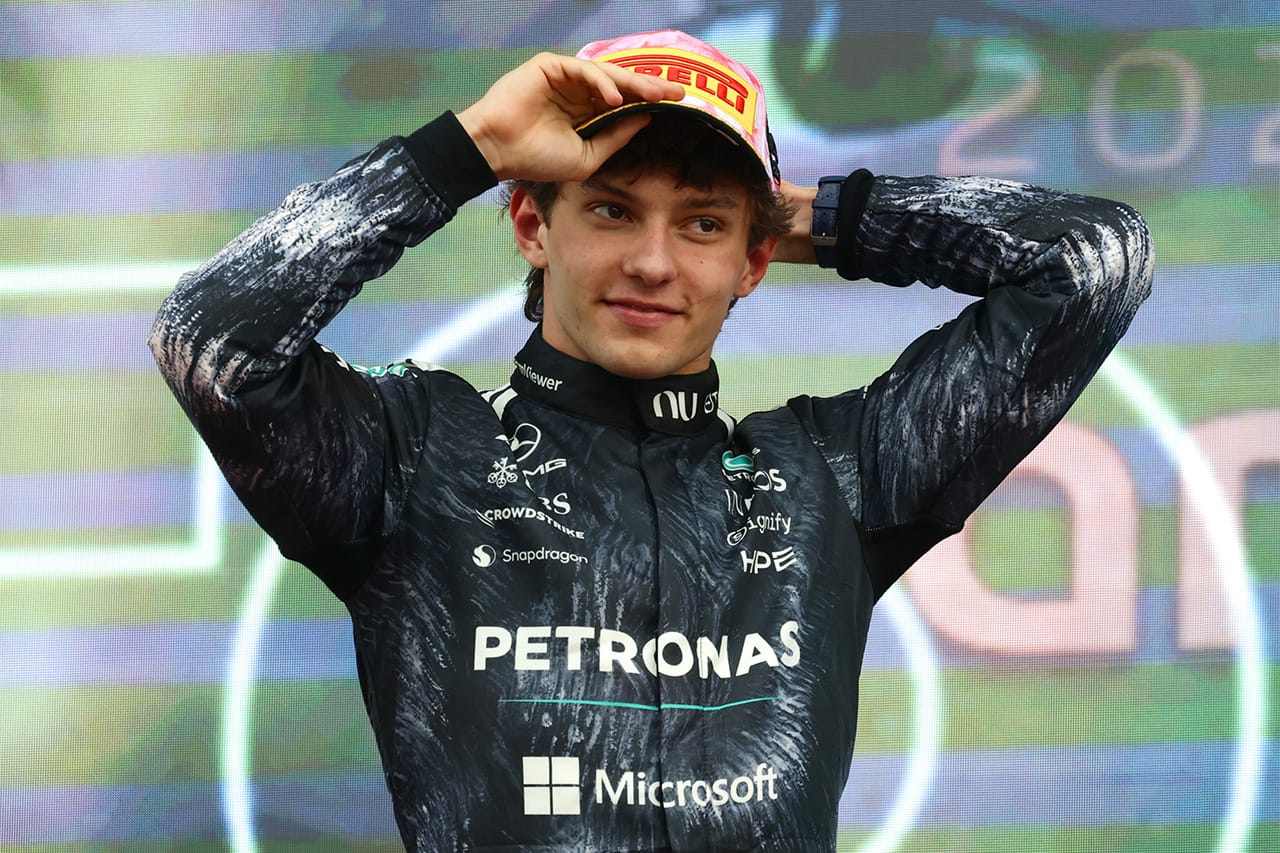 キミ・アントネッリ F1日本GP優勝も反省「スタートは本当に愚かだった」