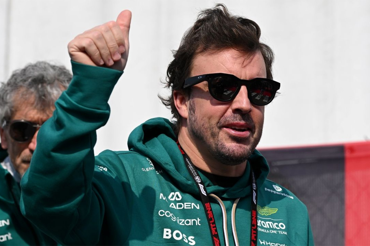フェルナンド・アロンソ F1将来は予測不能 デ・ラ・ロサ「引退と思っていた」