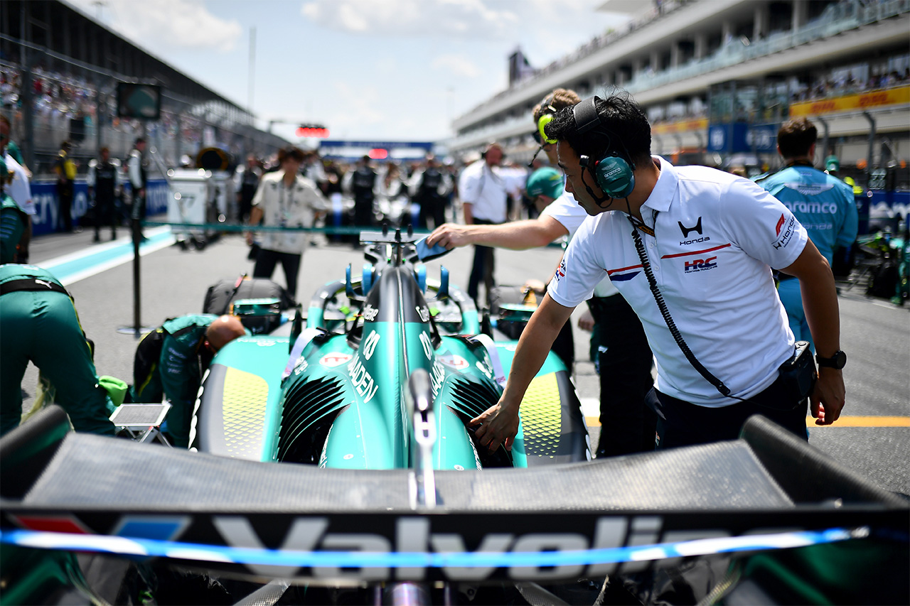 アストンマーティンF1に“最初の笑顔” 振動問題改善で「1000の問題が100に」