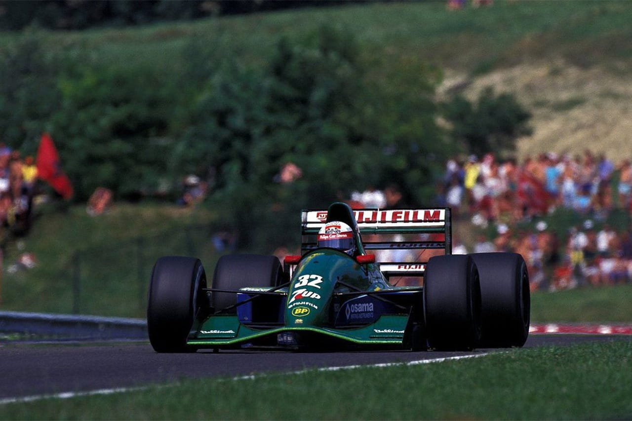 ジョーダンF1初のファステストラップから35年 ガショーがセナを上回った日