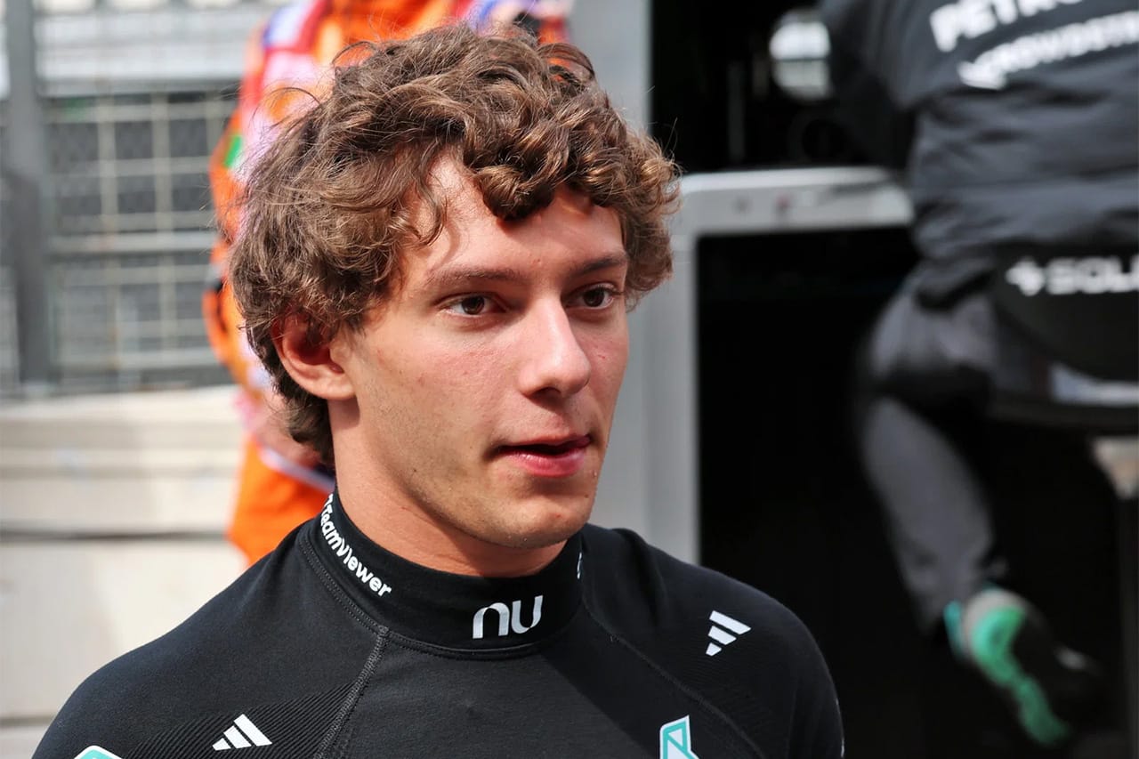 キミ・アントネッリ F1オランダGPスプリント予選で痛恨のコースオフ「フロアに穴」