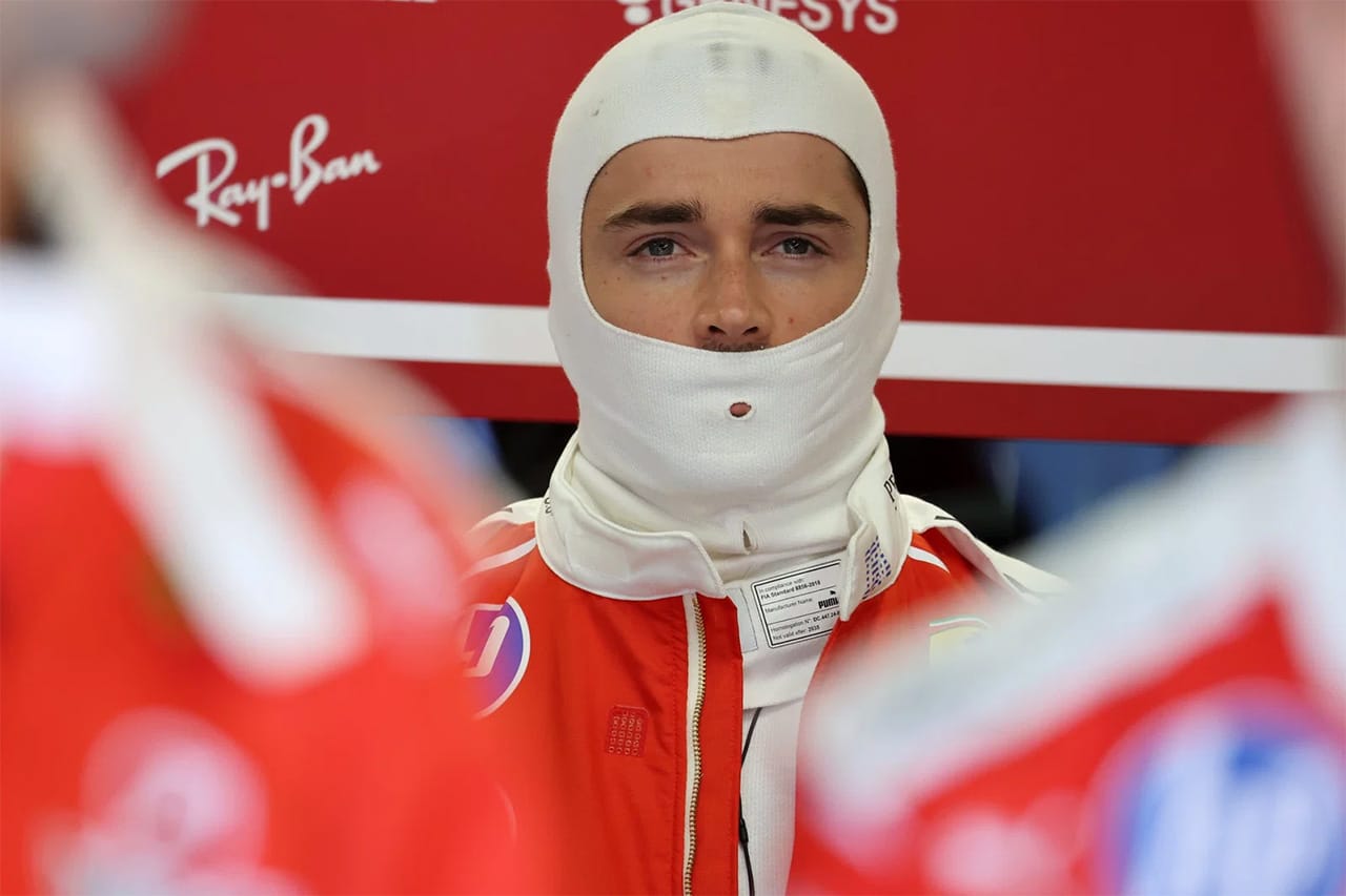 シャルル・ルクレール フェラーリF1の戦略に疑問「ラッセルの後ろがほぼ確定」