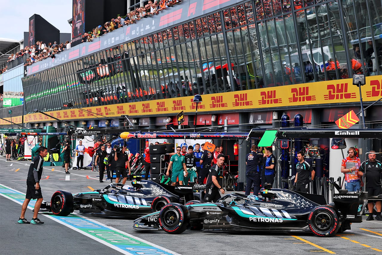メルセデスF1 ダブル表彰台もW17に不可解な挙動「原因を調査する必要がある」