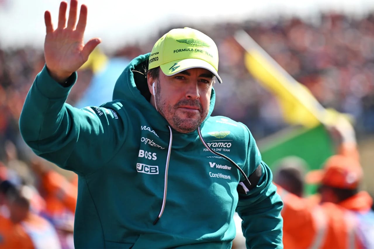 ジェンソン・バトン アロンソにF1続行を希望「まだ多くのものを与えられる」