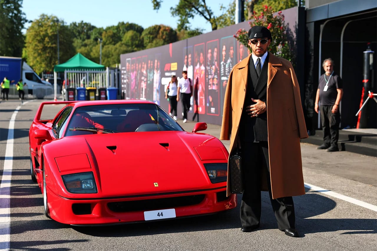 ルイス・ハミルトン 愛車フェラーリF40でF1イタリアGPに登場「夢が叶った」