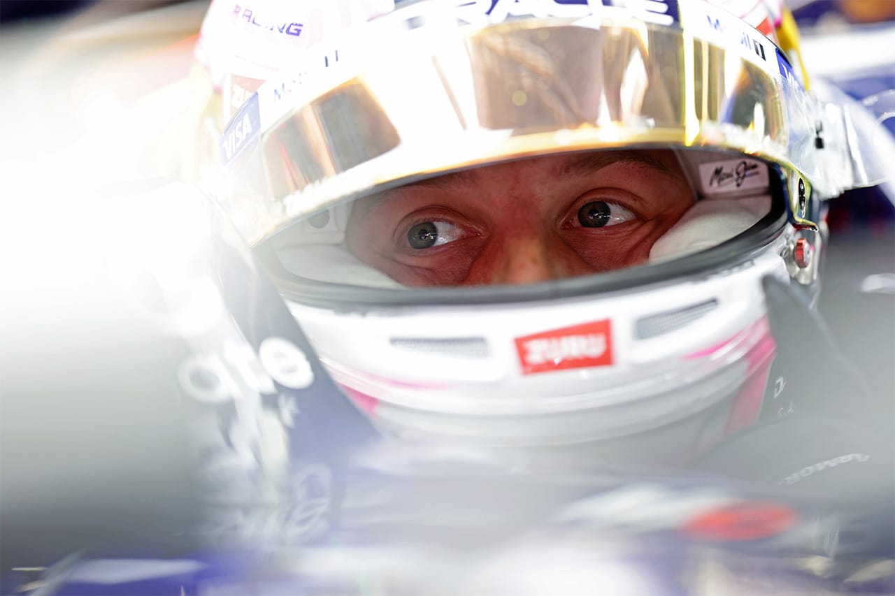 リアム・ローソン 同じPUのレッドブルF1で困惑「パワーデリバリーが理解できない」