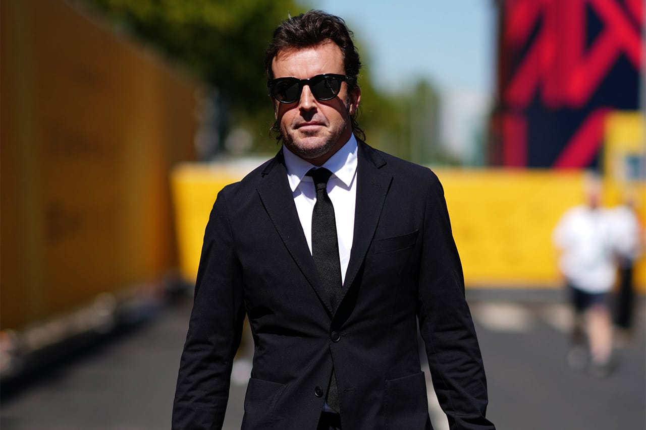 フェルナンド・アロンソ 2027年F1去就は急がず「後任候補が夏にローレンスを訪問」