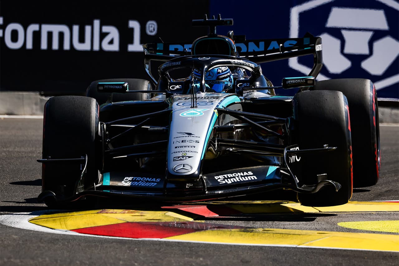 メルセデスF1 ラッセルの意外な2ストップ戦略を解説「ルクレールと逆を選んだ」