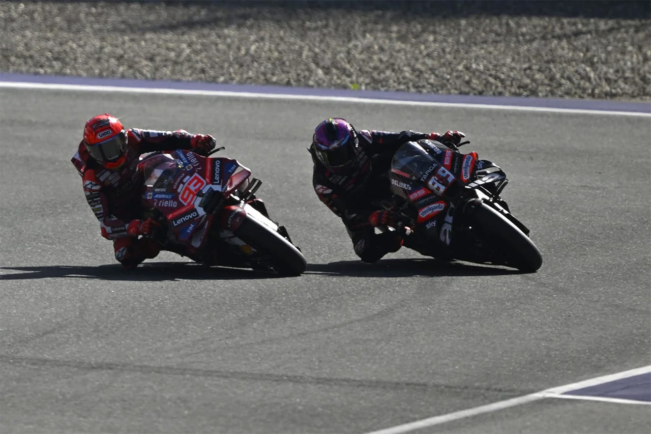 MotoGPオーストリアGP スプリント：アコスタ痛恨転倒でマルティン逆転優勝