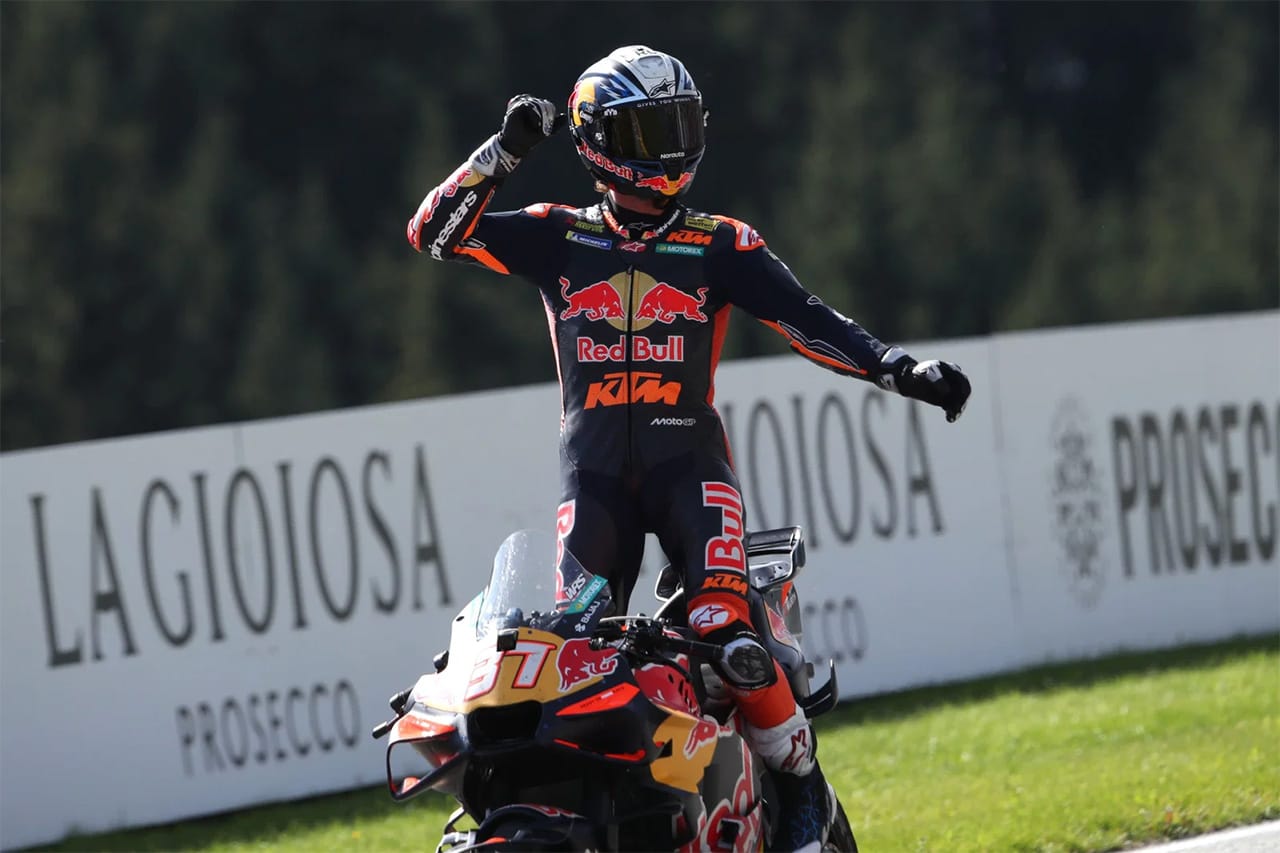 ペドロ・アコスタ MotoGP初優勝 オーストリアGPでKTMに4年ぶり勝利